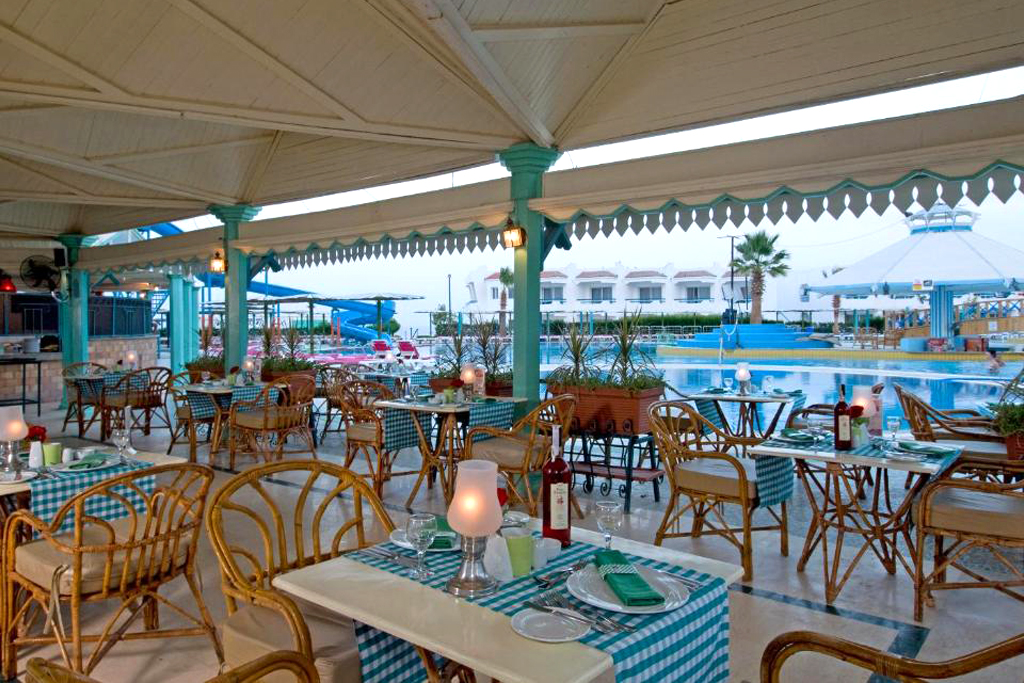 Dreams Beach Resort4
